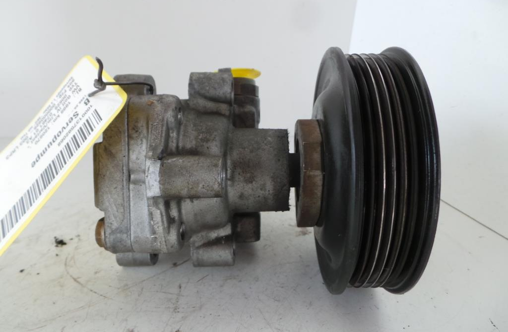 VW Golf 4 1J Servopumpe 1.4 55kw *AKQ* 1J0422154B KYB